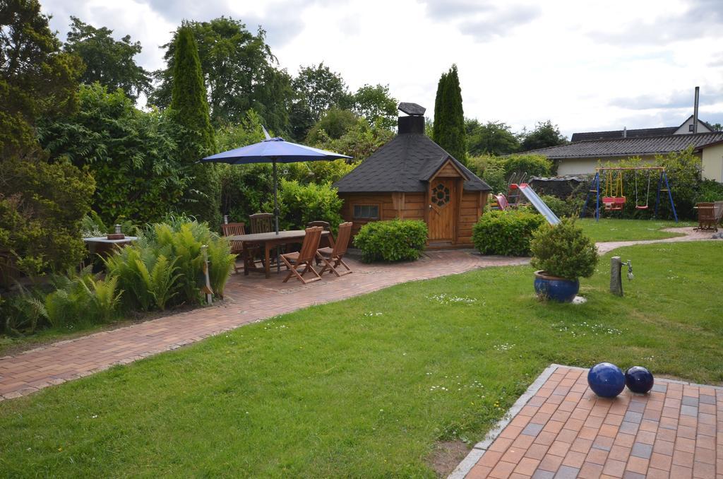 Landhaus Dreesen Appartement Timmendorfer Strand Buitenkant foto